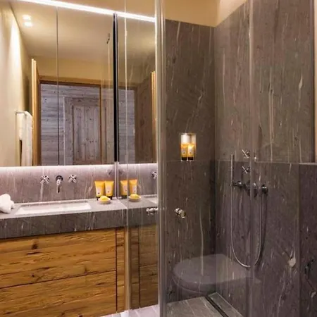 Lejlighed Elegantly Designed In A Fantastic Location - What'app - 0039-3512-039-610 - For Reservations! *