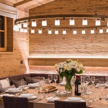 Apartman Elegantly Designed In A Fantastic Location - What'app - 0039-3512-039-610 - For Reservations! Sankt Anton am Arlberg